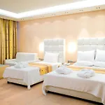 Szálloda Konstantinos Palace 5*