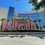 Konstantinos Palace 5*