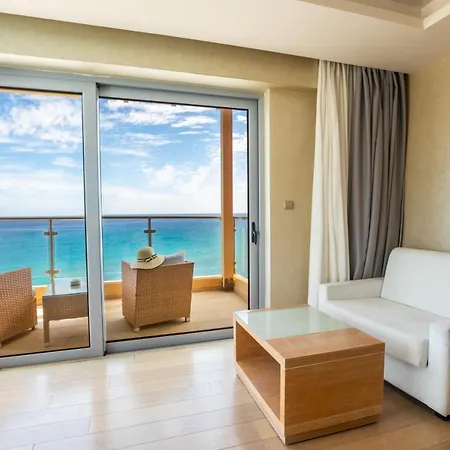 Konstantinos Palace Hotell 5*