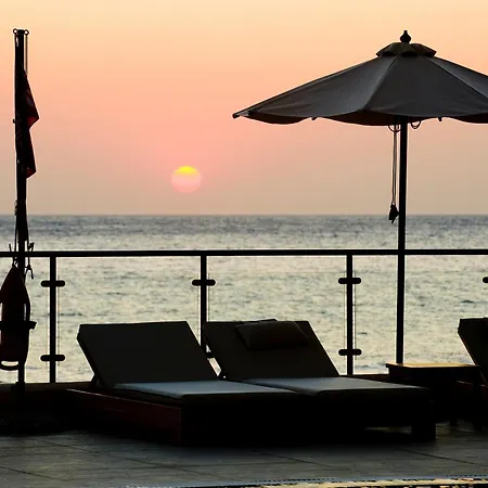 Konstantinos Palace Ξενοδοχείο 5*