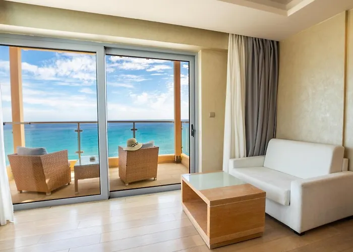 Konstantinos Palace Szálloda 5*