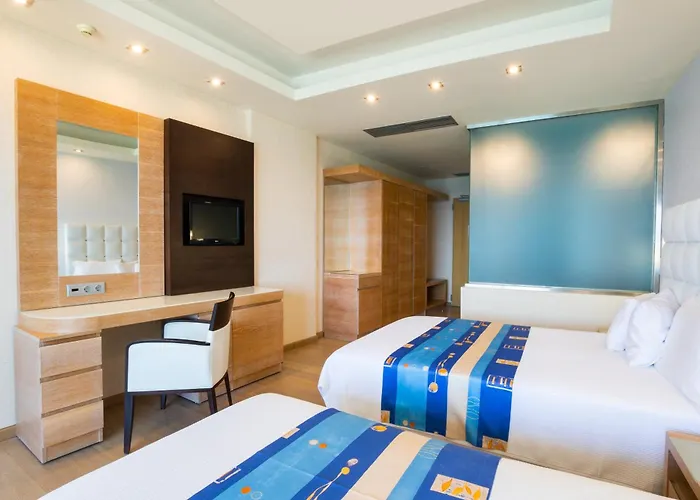 Szálloda Konstantinos Palace 5*