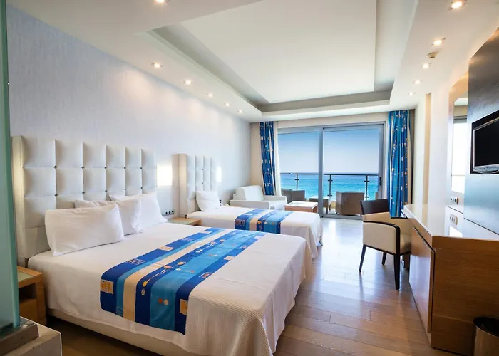 Konstantinos Palace 5* Kárpathosz